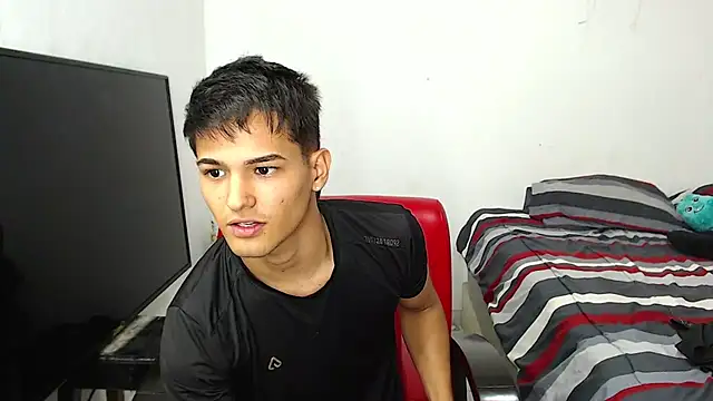 Alex_mojica live sex cam