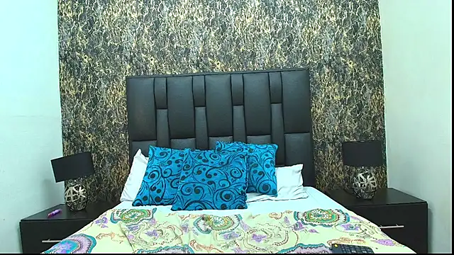 Dakota_Megan_69's cam snapshot