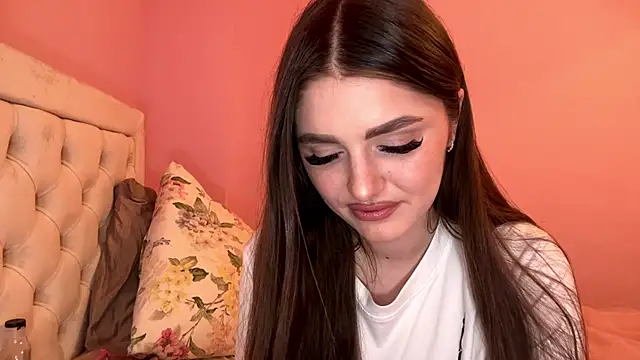 UrDreamBarbie's cam snapshot