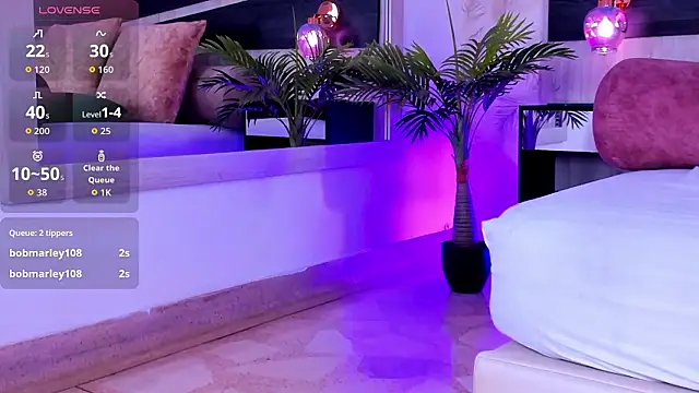 luna_blannco's cam snapshot