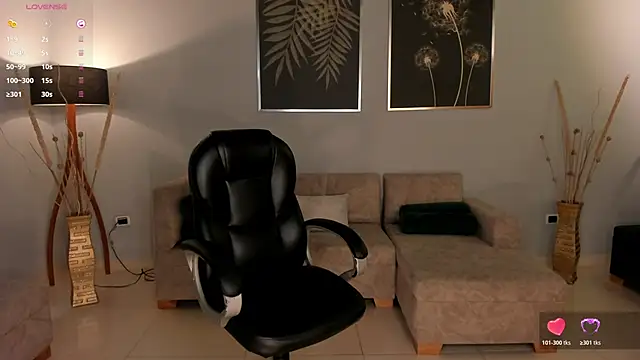 MaryLewis_'s cam snapshot