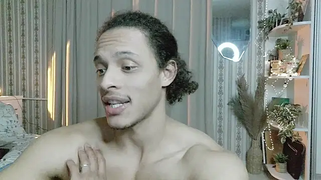 Marinaxmonroe's cam snapshot