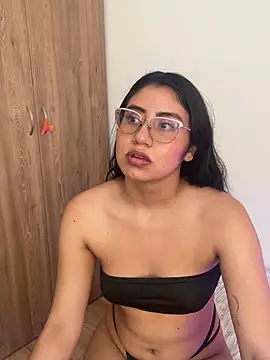 Mia_Wilsom's cam snapshot