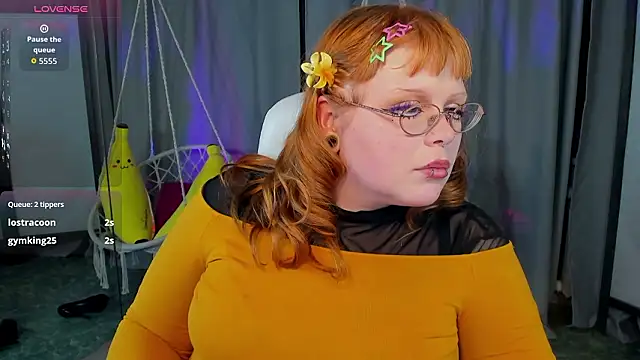 LottieReed's cam snapshot