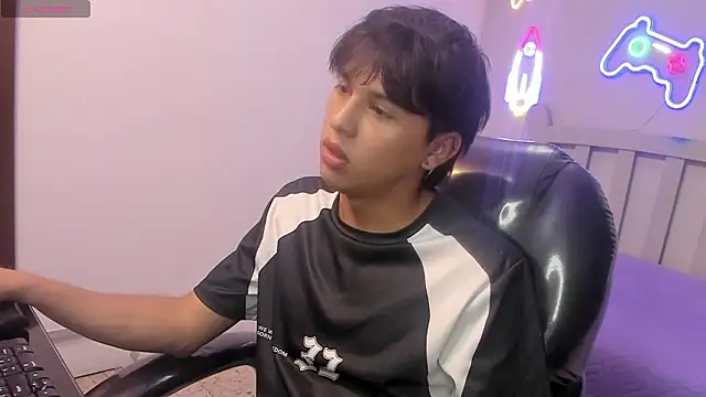 StiwenTwink live sex cam