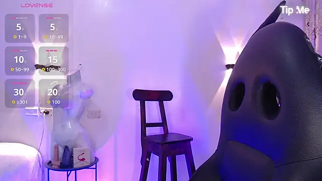 Emili_Roux live sex cam