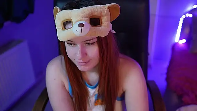 LisaElfy's cam snapshot