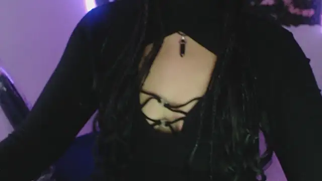 pamela_cherry_11's cam snapshot