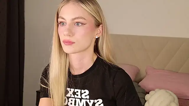 GabriellaOlsen live sex cam