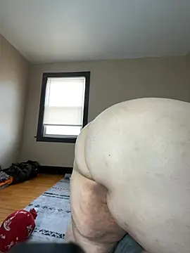 Tillymarie's cam snapshot