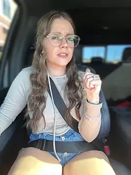 MaggyMayI's cam snapshot