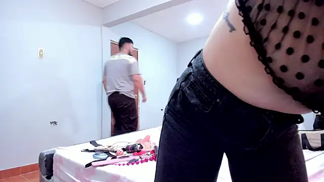 Liltildeman_moon live sex cam