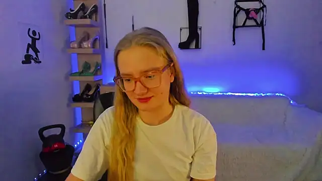 NancyHottie's cam snapshot