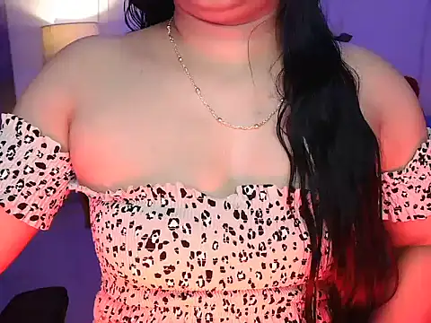 Royal_zara's cam snapshot