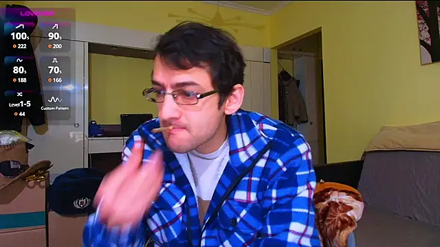 HungEddy live sex cam