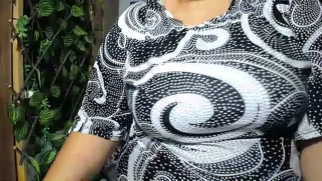 TistMature's cam snapshot