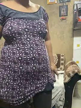 Meera_xxx's cam snapshot