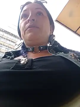 sophie_banger live sex cam