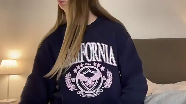 Martimartinaxx live sex cam