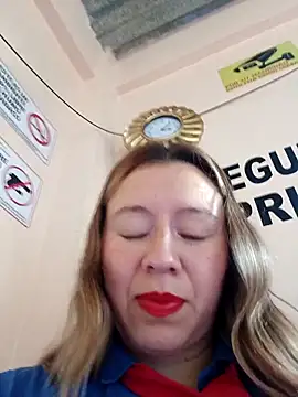 Hannah-colx live sex cam