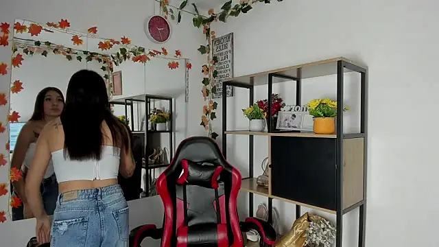 MiaFox_03's cam snapshot