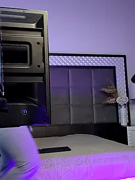 TalianaNewton's cam snapshot