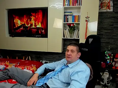 SpartacusDaddy48's cam snapshot