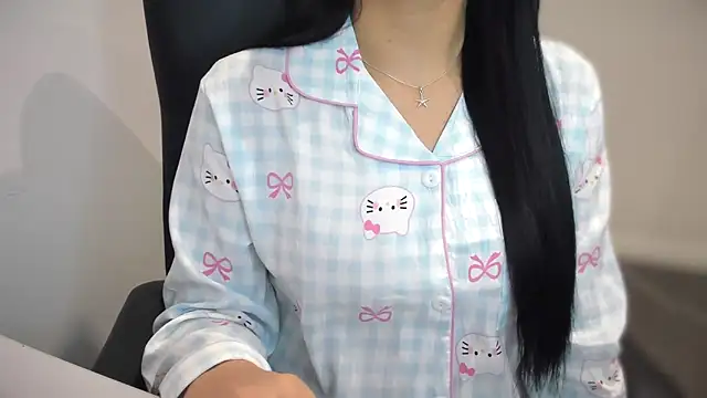 TheGoldenGirl's cam snapshot