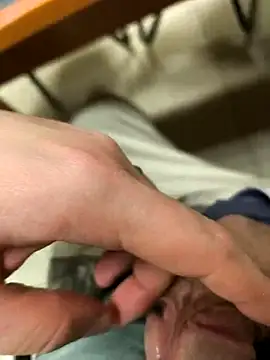 onbifeet's cam snapshot