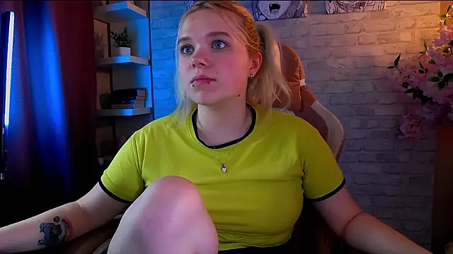 Fancy_Bella's cam snapshot