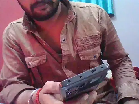 chutlhunter's cam snapshot