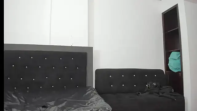 vfridaper's cam snapshot