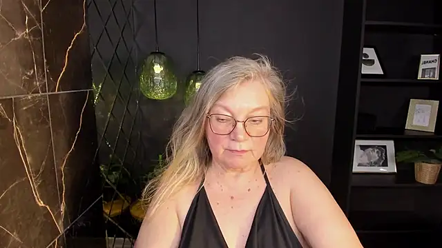 NataliMellow's cam snapshot