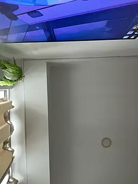 ZaraLuuv's cam snapshot