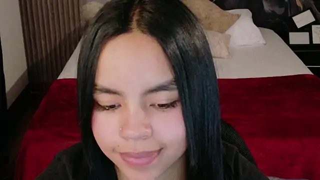 SofiaMante_'s cam snapshot