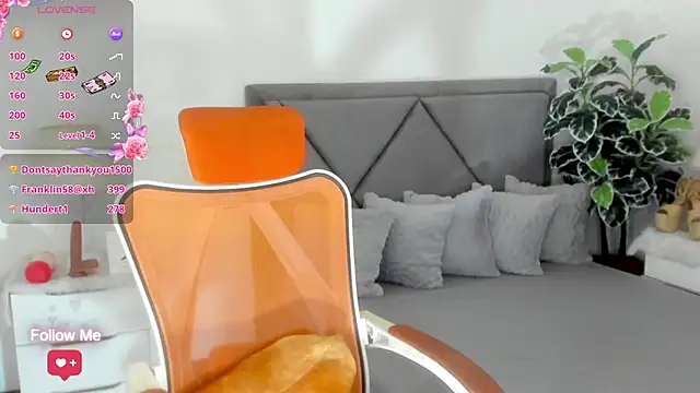 Queen_Cattleya69 live sex cam