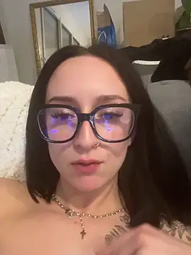 Lolasecret_'s cam snapshot