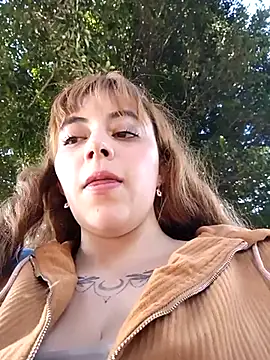 ISABELLA-01_'s cam snapshot