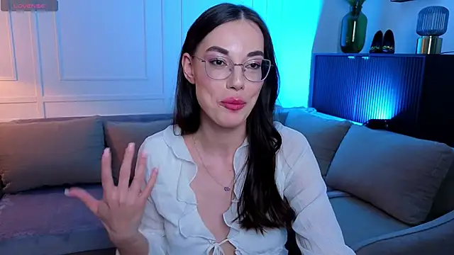 EmmaJacson's cam snapshot