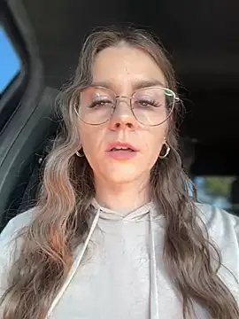 MaggyMayI's cam snapshot