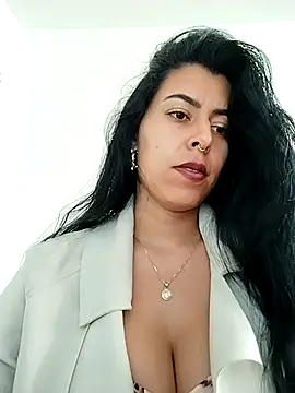 Luianna's cam snapshot