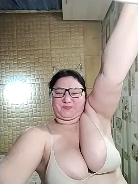 Holly-69's cam snapshot