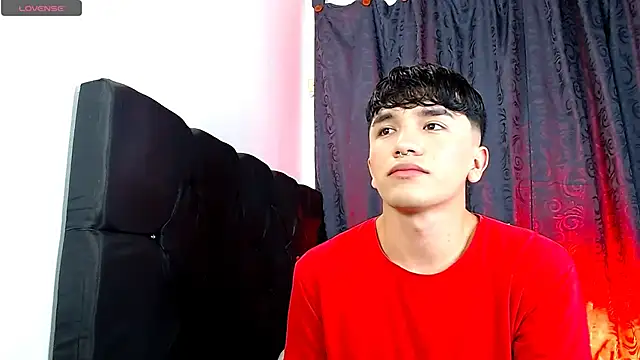 benji_hoter live sex cam