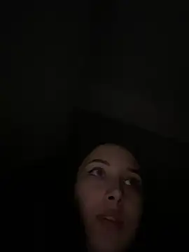 ICrazyOneIRL live sex cam