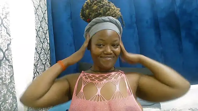 DarkBeauty33's cam snapshot