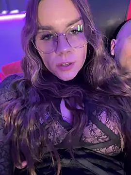 MaggyMayI live sex cam