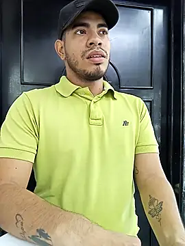 Moreno_latino_sex's cam snapshot