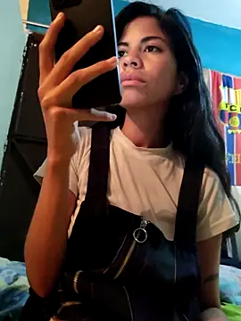 Chiquitoperopeligroso4 live sex cam