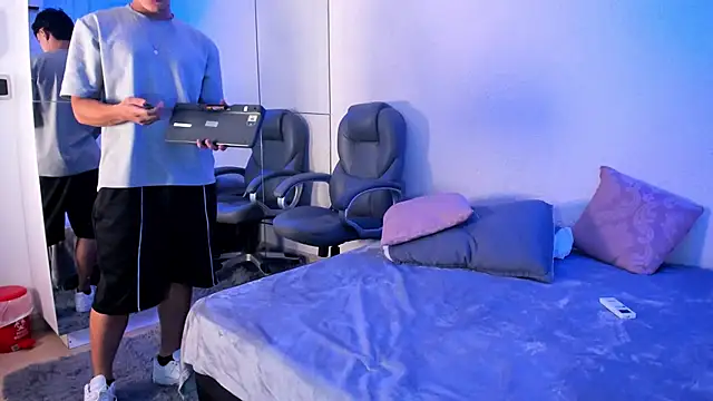 _TaylorBlack's cam snapshot