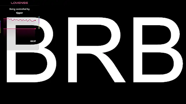 miacarterr_'s cam snapshot